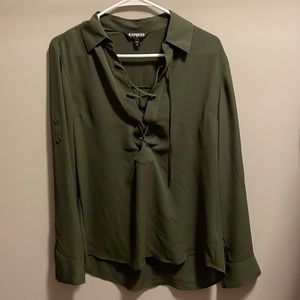 Like new express polyester shirt